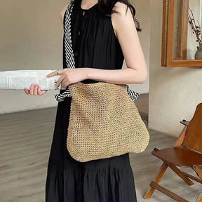 Straw Woven Large Capacity Knot Shoulder Tote Bag